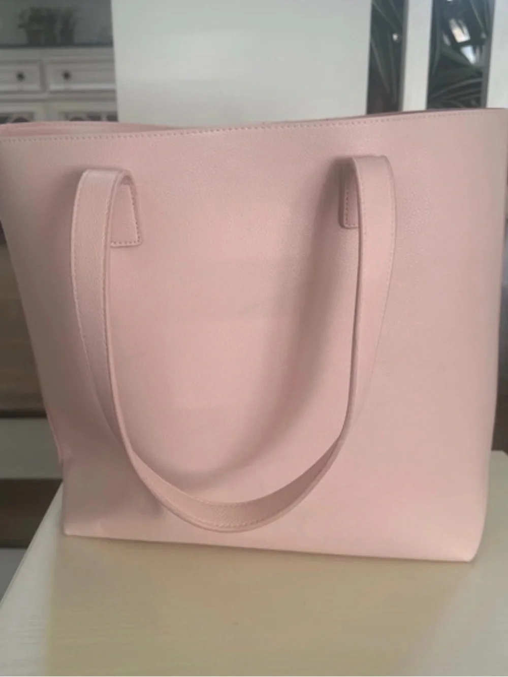 Vince Camuto chic vince